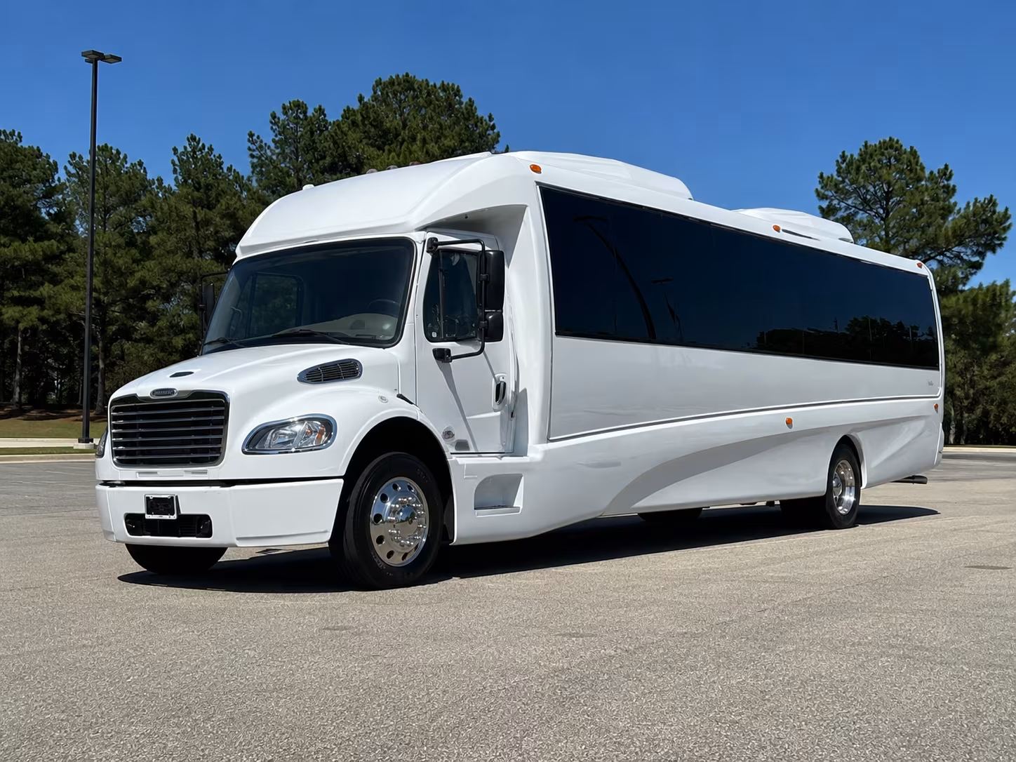 25 Passenger Party Bus