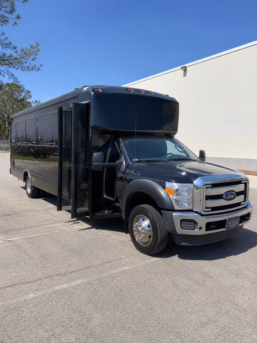 Oakland Bachelor & Bachelorette Transportation