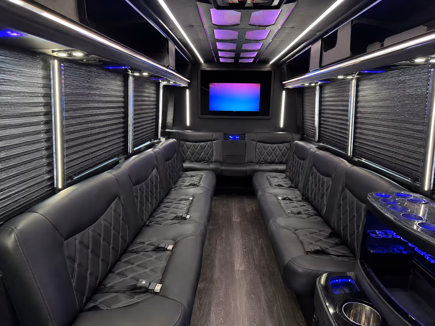 Oakland Prom & Homecoming Transportation onboard seating